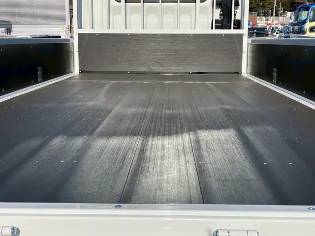 三菱 キャンター 2RG-FEB50(2WD)の写真10