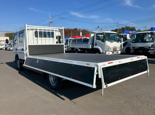 三菱 キャンター 2RG-FEB50(2WD)の写真12