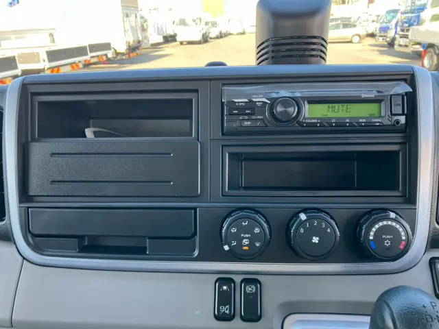三菱 キャンター 2RG-FEB50(2WD)の写真31