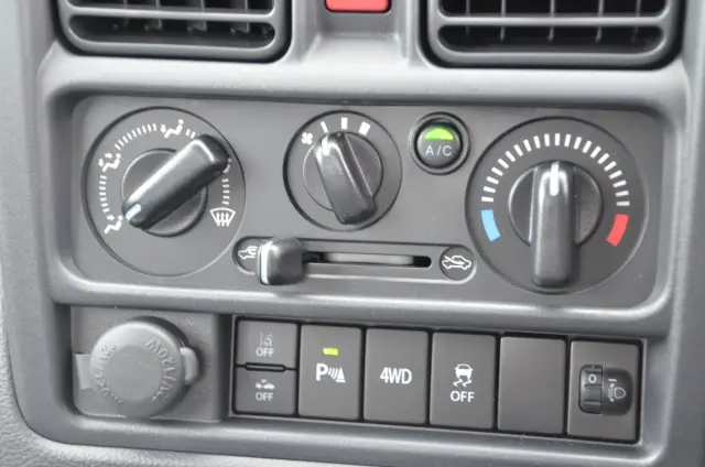 スズキ キャリイ 3BD-DA16T(4WD)の写真40