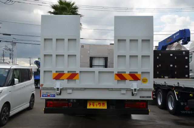 三菱 スーパーグレート 2PG-FS80VZ(8x4)の写真4