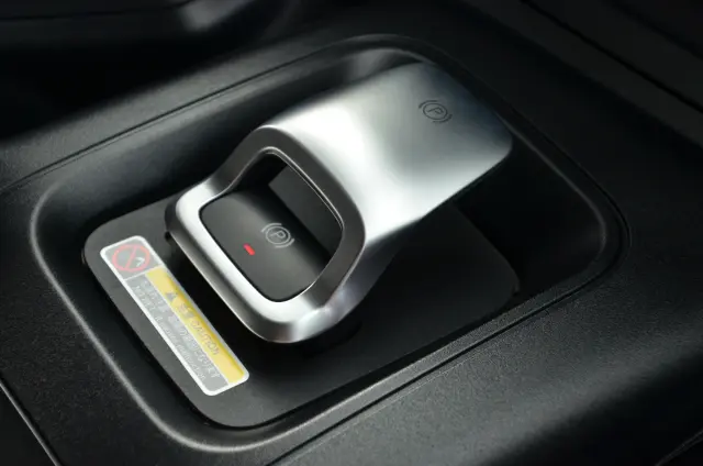 三菱 スーパーグレート 2PG-FS80VZ(8x4)の写真31