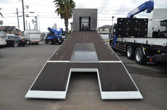 三菱 スーパーグレート 2PG-FS80VZ(8x4)の写真39