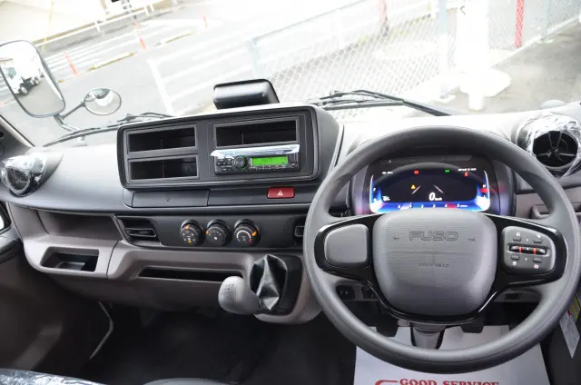 三菱 キャンター 2RG-FBA60(2WD)の写真22