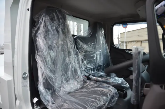 三菱 キャンター 2RG-FBA60(2WD)の写真44