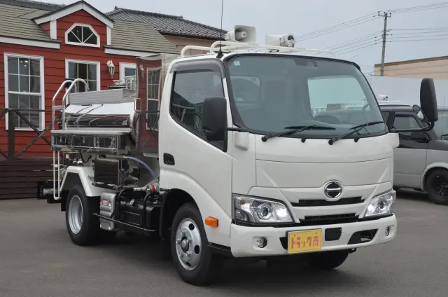 日野 デュトロ 2KG-XZC605M(2WD)の写真2