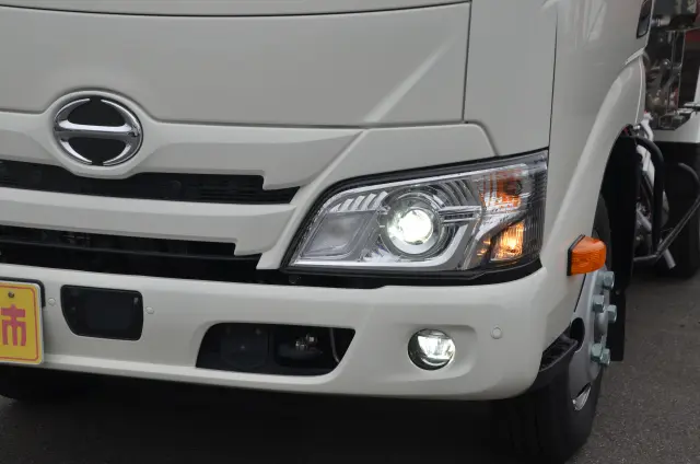 日野 デュトロ 2KG-XZC605M(2WD)の写真40