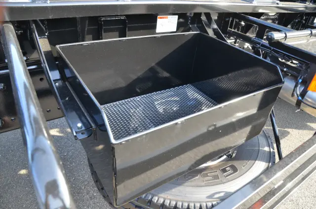 日野 プロフィア 2DG-FS1AJE(6x4)の写真7