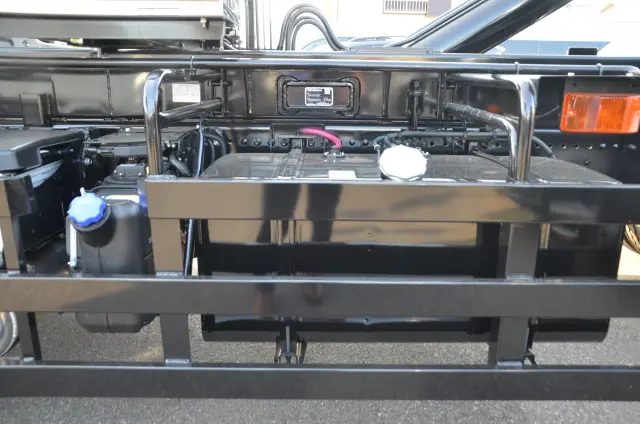 日野 プロフィア 2DG-FS1AJE(6x4)の写真19