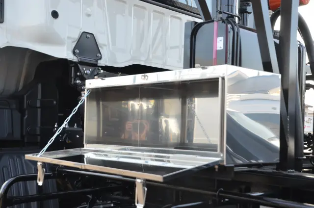 日野 プロフィア 2DG-FS1AJE(6x4)の写真22