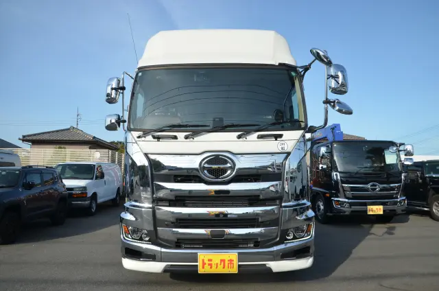 日野 プロフィア 2DG-FS1AJE(6x4)の写真25