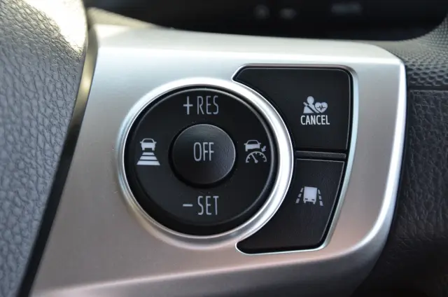 日野 プロフィア 2DG-FS1AJE(6x4)の写真29