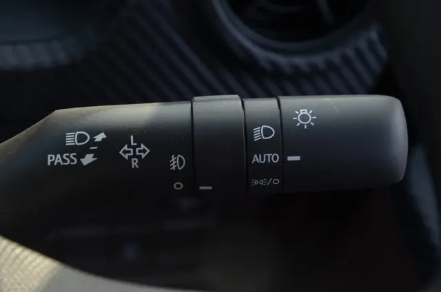 日野 プロフィア 2DG-FS1AJE(6x4)の写真40