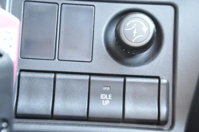 日野 プロフィア 2DG-FS1AJE(6x4)の写真44