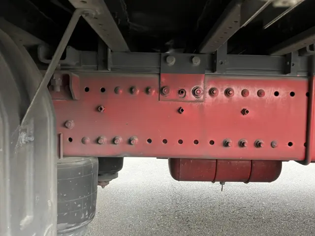 日野 プロフィア 2DG-FW1AHG(8x4)の写真20