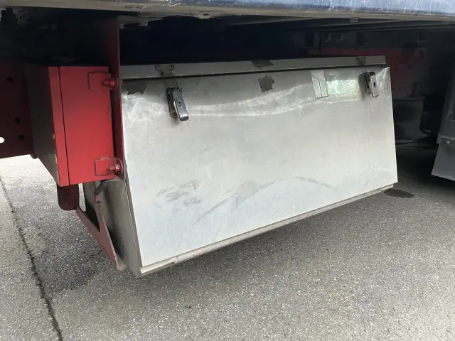 日野 プロフィア 2DG-FW1AHG(8x4)の写真23