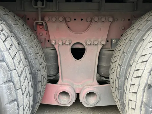 日野 プロフィア 2DG-FW1AHG(8x4)の写真26