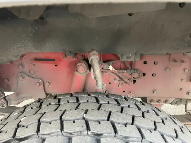 日野 プロフィア 2DG-FW1AHG(8x4)の写真32