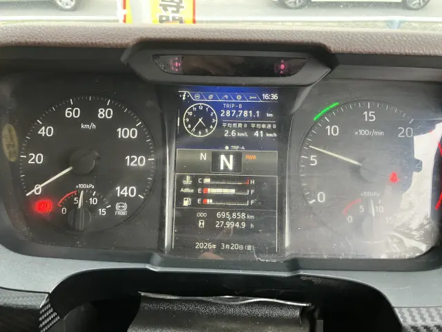 日野 プロフィア 2DG-FW1AHG(8x4)の写真34