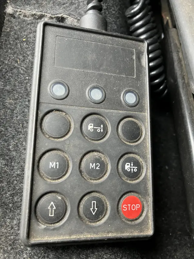 日野 プロフィア 2DG-FW1AHG(8x4)の写真50