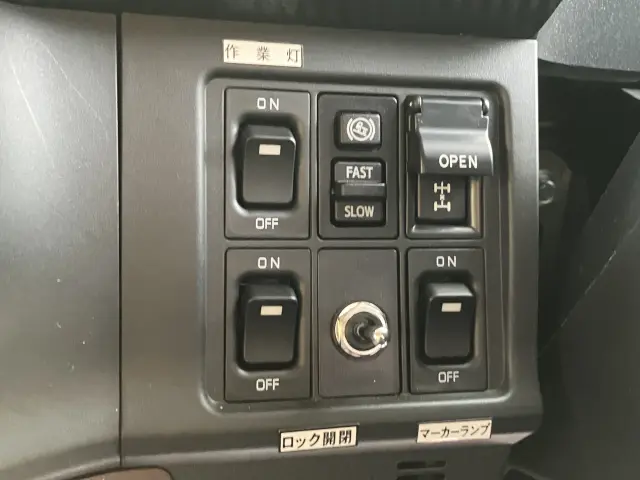 日野 プロフィア 2DG-FS1AHE(6x4)の写真8