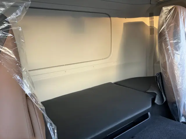 日野 プロフィア 2DG-FS1AHE(6x4)の写真13