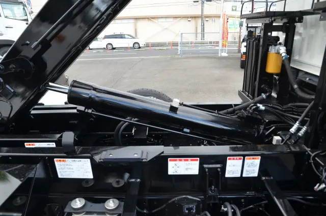 日野 デュトロ 2KG-XZU605M(2WD)の写真5