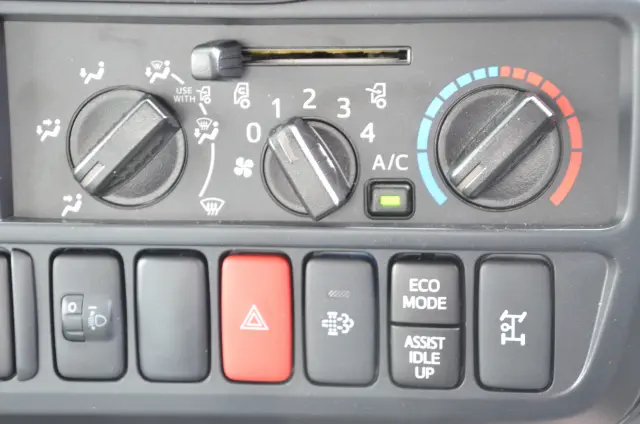 日野 デュトロ 2KG-XZU605M(2WD)の写真26