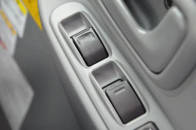 日野 デュトロ 2KG-XZU605M(2WD)の写真34