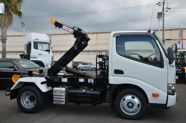 日野 デュトロ 2KG-XZU605M(2WD)の写真3