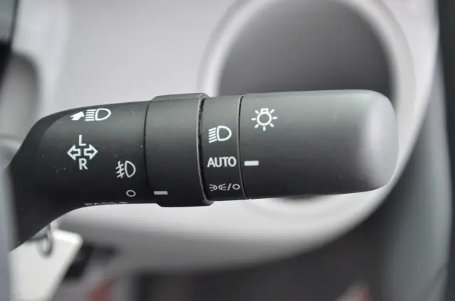 日野 デュトロ 2KG-XZU605M(2WD)の写真29