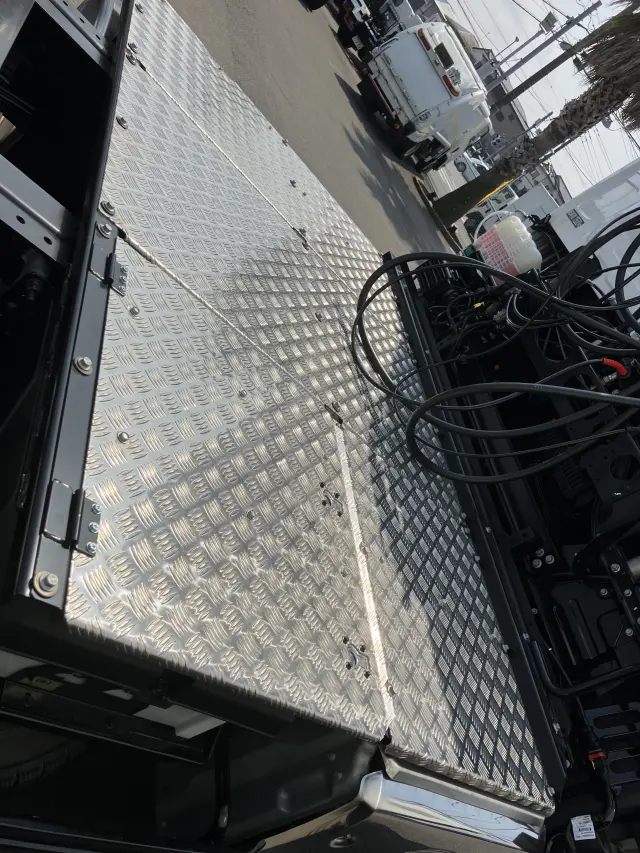 ＵＤ クオン 2PG-GK5DAD(2WD)の写真8