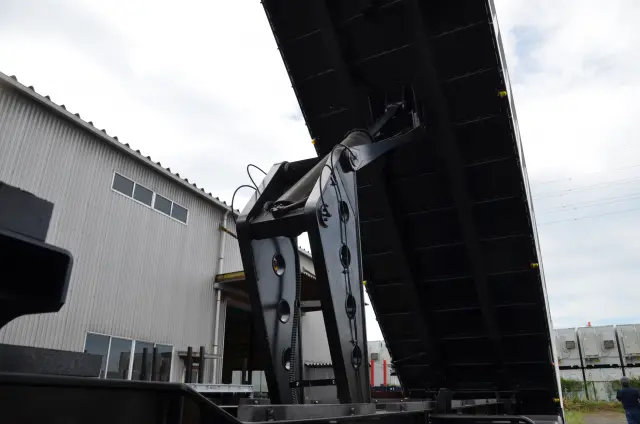 日本トレクス 46立米(46㎥)【40立米(40㎥)以上 大容量!】 深ダンプトレーラー 極東開発 スウェーデン鋼(HARDOX) シングル引き PFB34112(未入力/関係無)の写真32