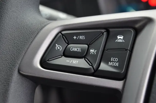 ＵＤ クオン 2RG-CW5FL(6x4)の写真11