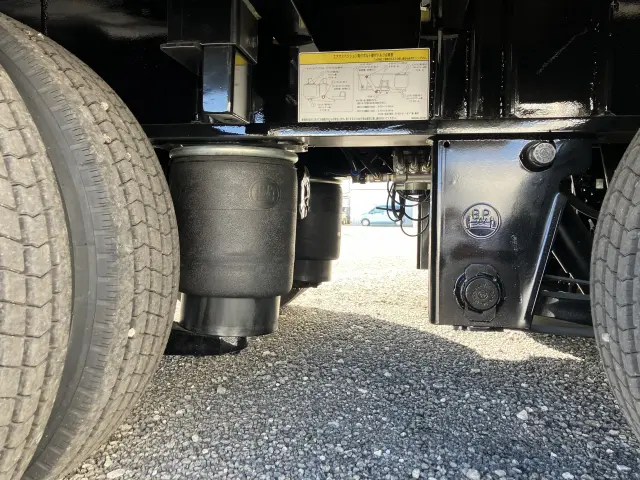 日本トレクス 段付き三軸セミトレーラー PLB34114改(未入力/関係無)の写真6