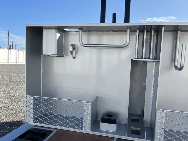 日本トレクス 段付き三軸セミトレーラー PLB34114改(未入力/関係無)の写真14