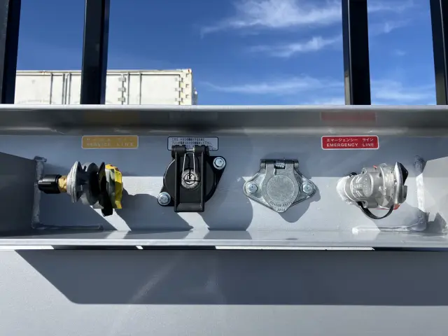 日本トレクス 段付き三軸セミトレーラー PLB34114改(未入力/関係無)の写真28