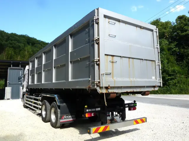 ＵＤ クオン 2PG-CD5CL(6x2)の写真6
