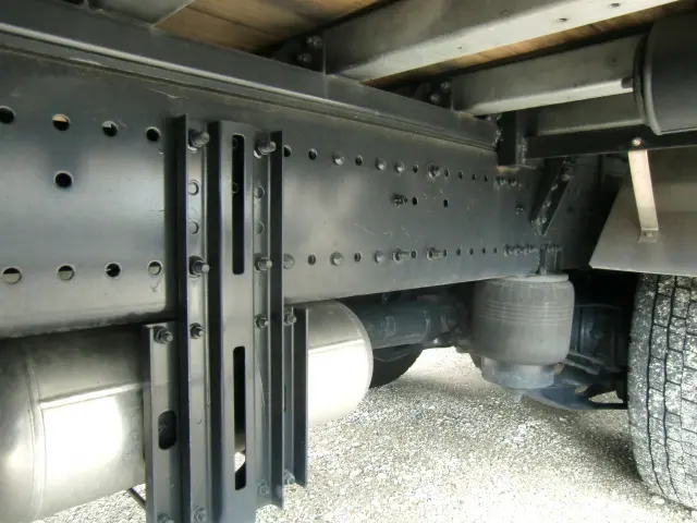 日野 プロフィア 2DG-FR1AHG(6x2)の写真29