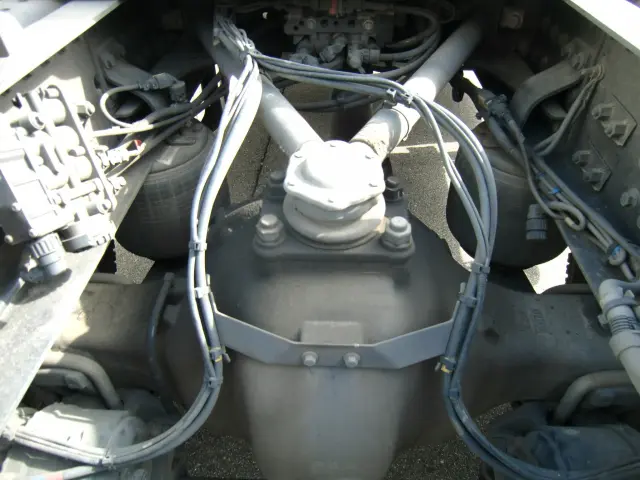 UD クオン 2PG-GK5AAB(2WD)の写真17