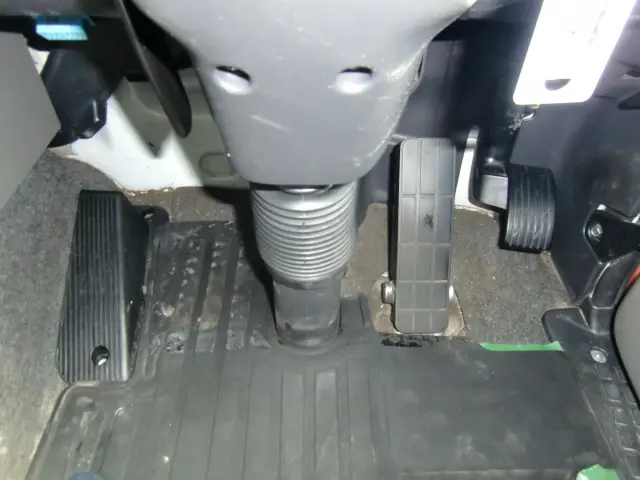 UD クオン 2PG-GK5AAB(2WD)の写真27