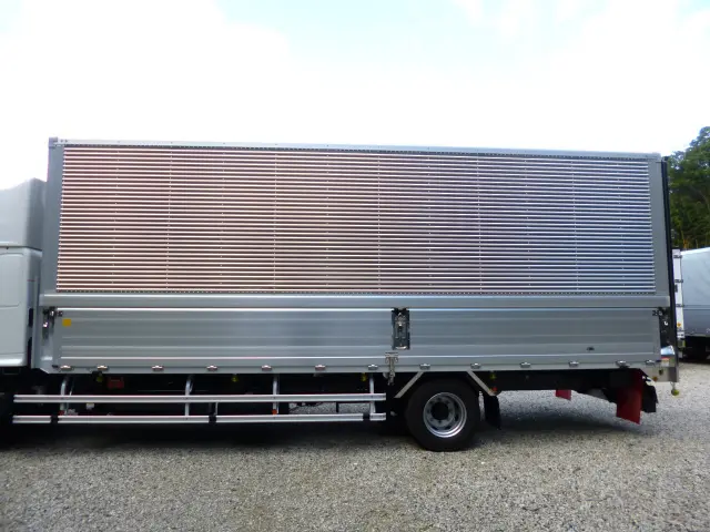 日野 レンジャー 2PG-FE2ACG(2WD)の写真17