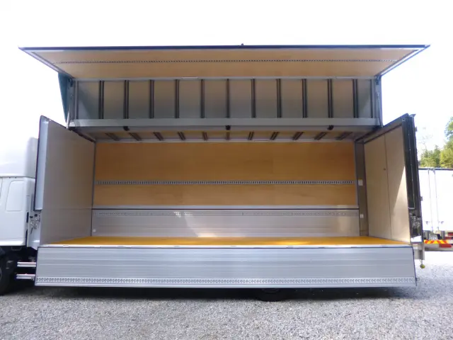 日野 レンジャー 2PG-FE2ACG(2WD)の写真18