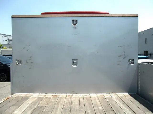 いすゞ フォワード 2RG-FTR90V2(2WD)の写真12