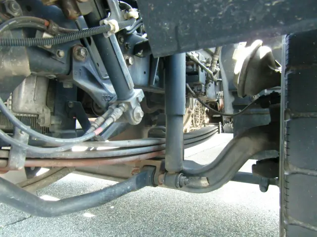 いすゞ フォワード 2RG-FTR90V2(2WD)の写真32