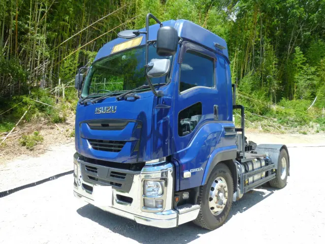 いすゞ ギガ QKG-EXD52BE(2WD)の写真1