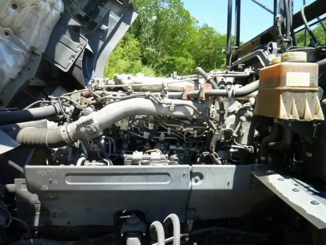 いすゞ ギガ QKG-EXD52BE(2WD)の写真18