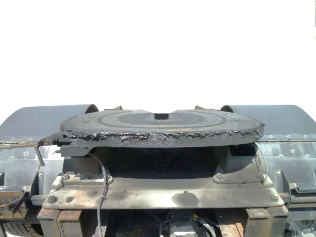 いすゞ ギガ 2PG-EXD52CE(2WD)の写真17