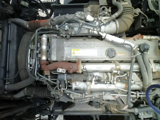 いすゞ ギガ 2PG-EXD52CE(2WD)の写真19