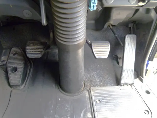 いすゞ ギガ 2PG-EXD52CE(2WD)の写真26